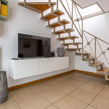 Cozy Comfortable Loft Apartmán